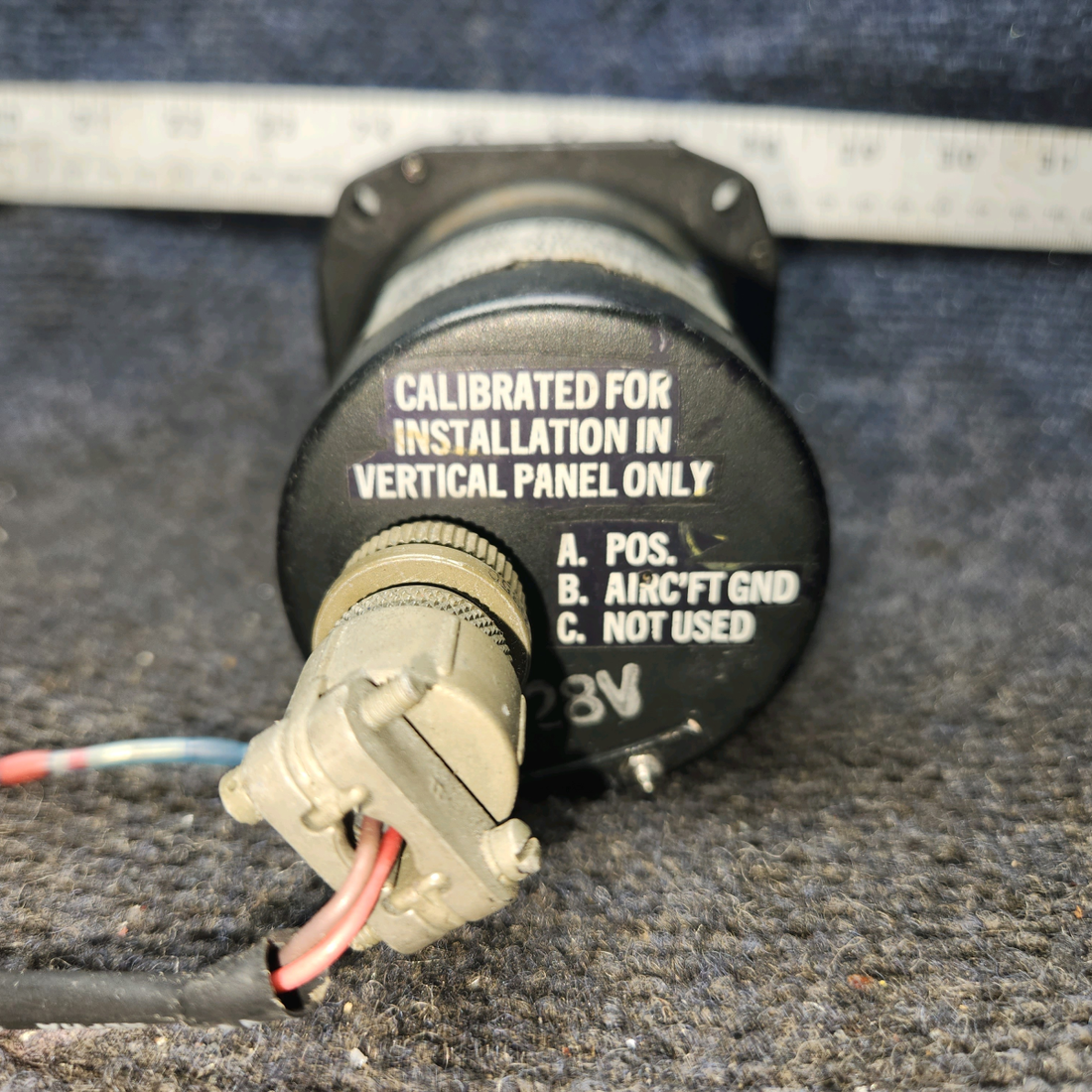 Used aircraft parts for sale, 1394T100-5Y Cessna 172E Turn and Slip Indicator (14–28 Volts)