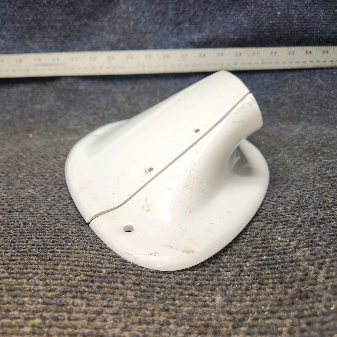 Used aircraft parts for sale, K0522150-4 K2U Cessna 172 E Split Strut Fairing – Lower, RH