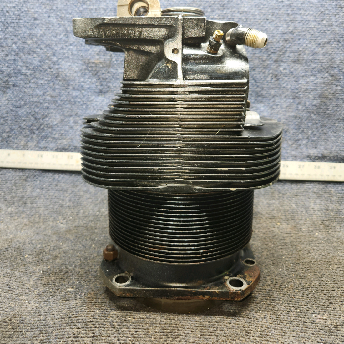 Used aircraft parts for sale, LW-12416 Lycoming Piper PA-28-140 Cylinder