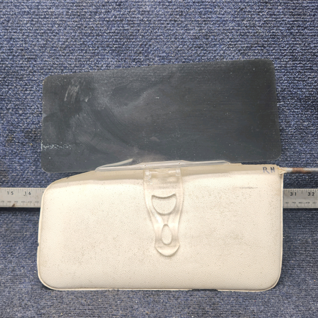 Used aircraft parts for sale, 0700122-12 Cessna C-150J Sun Visor Assembly R.H