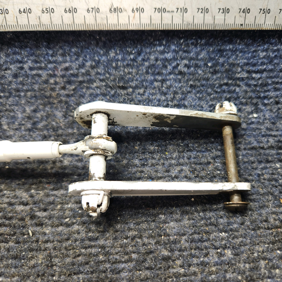 Used aircraft parts for sale, 67031-002, 67028-000 Piper PA32RT-300 Gear Retraction Fitting and Hook - LH