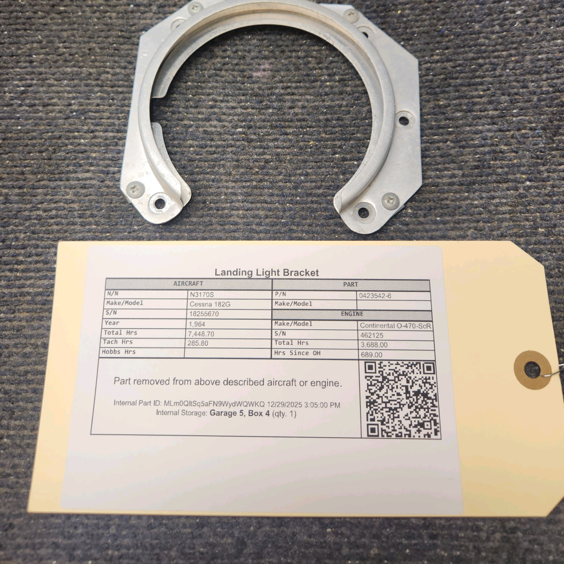 Used aircraft parts for sale, 0423542-6 Cessna 182G Landing Light Bracket
