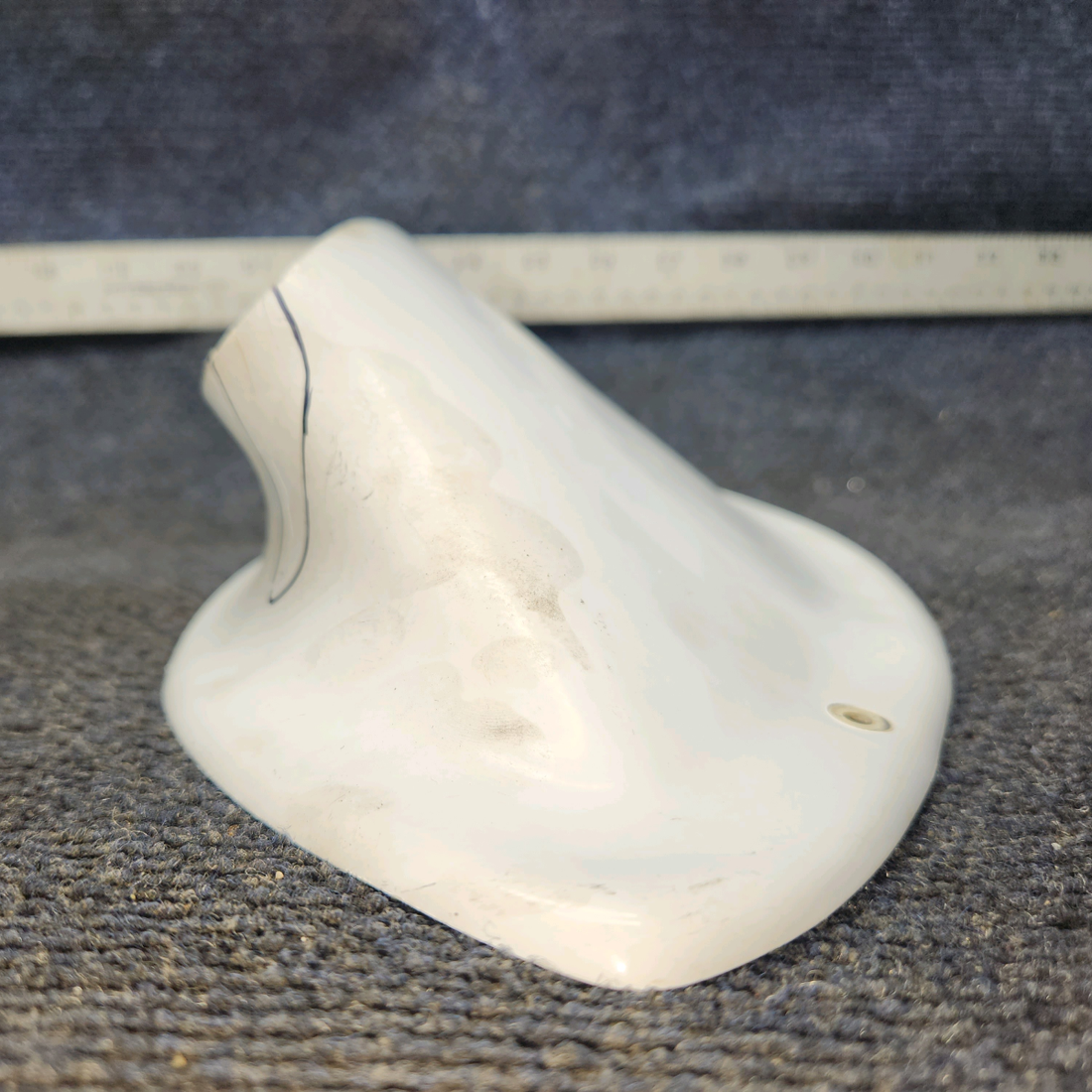 Used aircraft parts for sale, 0522150-4 Cessna 172E Upper Strut Fairing (Worn)