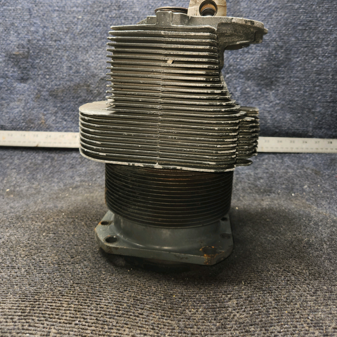Used aircraft parts for sale, LW-12417 Lycoming O-320 American Gruman A1A Cylinder