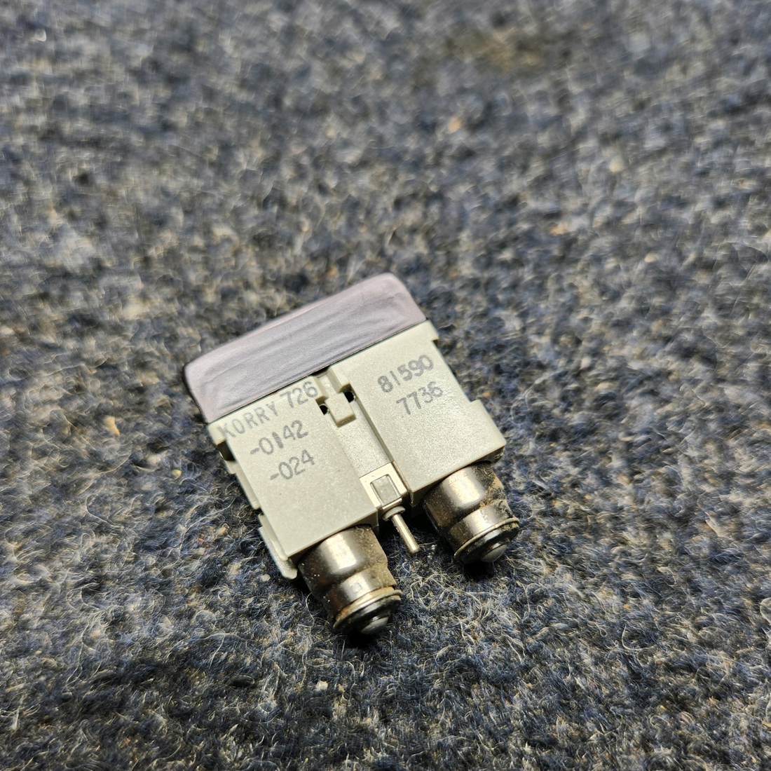 Used aircraft parts for sale, 726-7106-024 Piper  [part_model] Texas Several KORRY NOSE BAGGAGE DOOR ANNUNCIATOR SWITCH