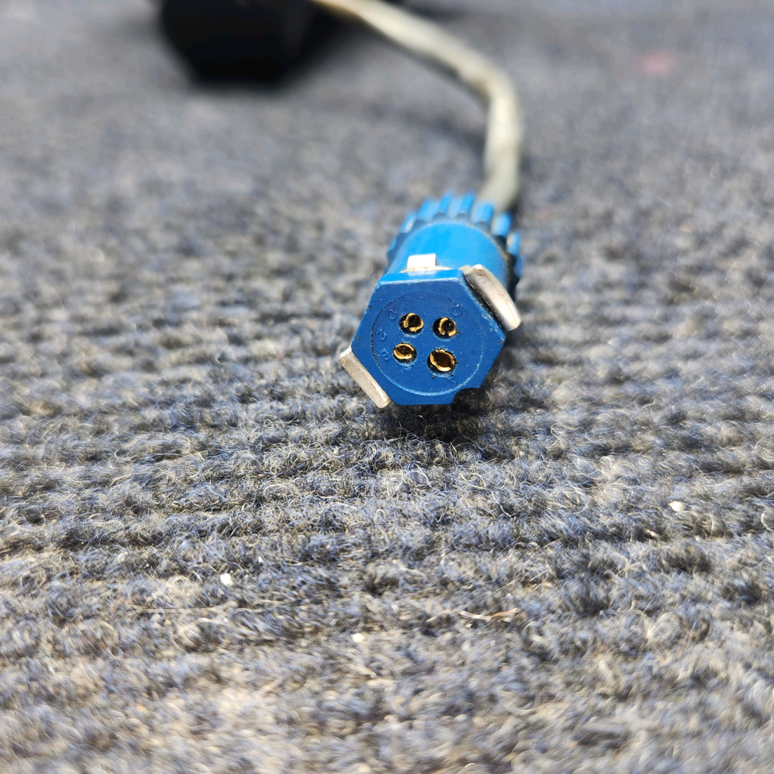 Used aircraft parts for sale, 1C508-1-487P EDO-AIRE PITCH SERVO ASSEMBLY "CORE FOR PARTS ONLY"