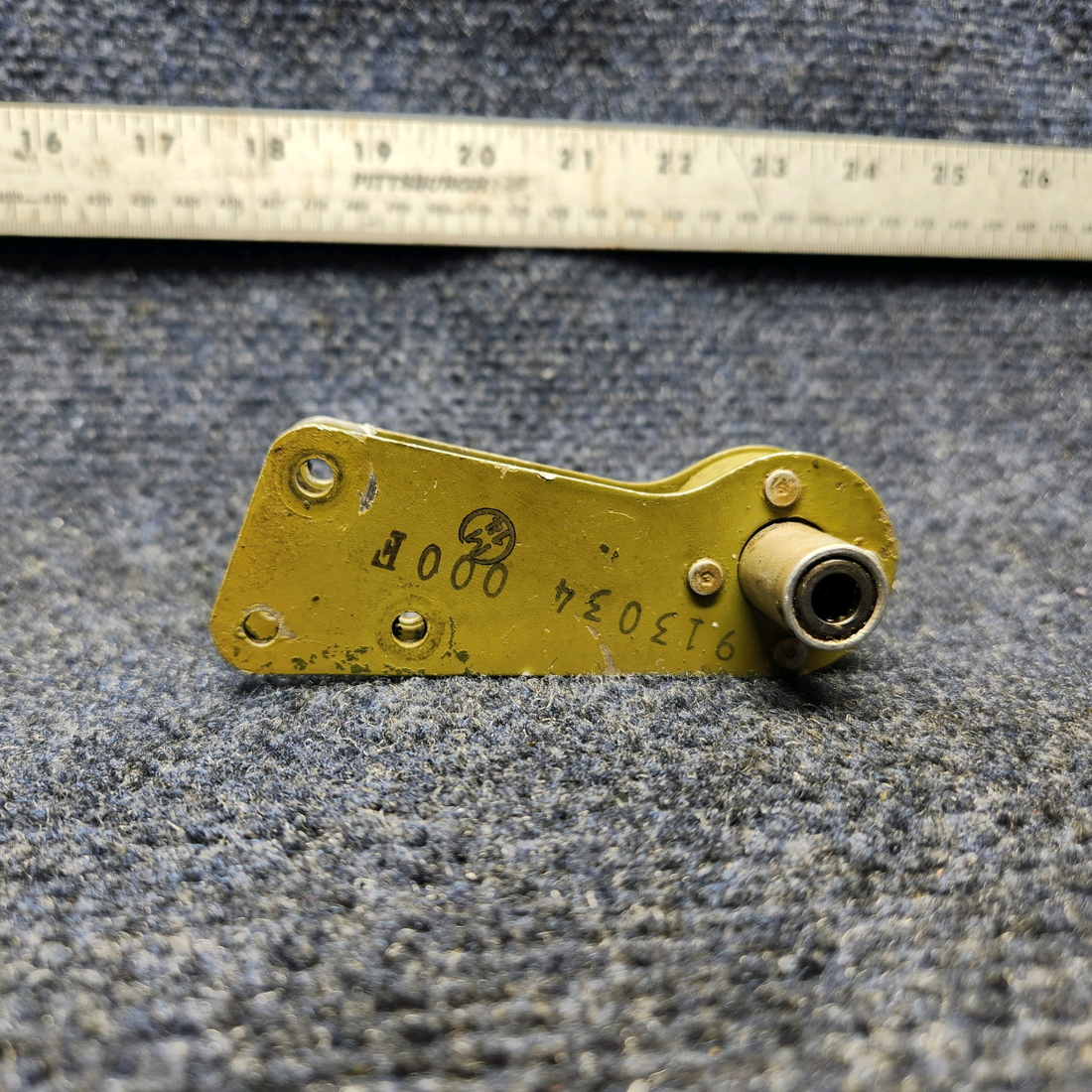 Used aircraft parts for sale, 913031-000 Mooney M20J ELEVATOR BELLCRANK BRACKET