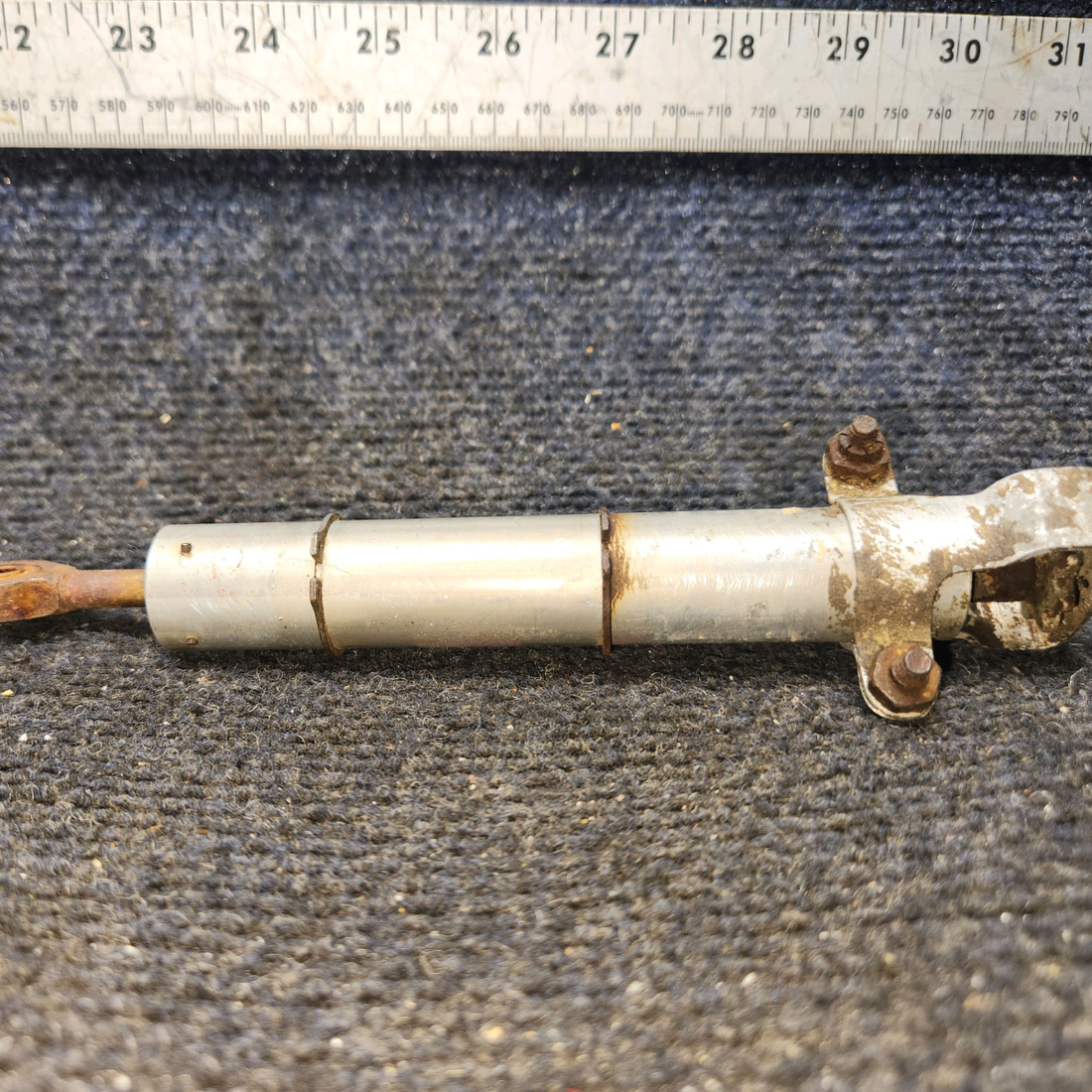 Used aircraft parts for sale, 0310293-2 Cessna 172F Elevator Tab Actuator with Guard and Clamps