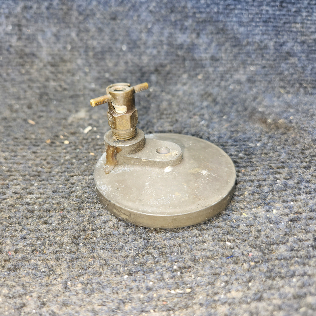 Used aircraft parts for sale, 0511199-48 Cessna 172 E Fuel Strainer Assembly