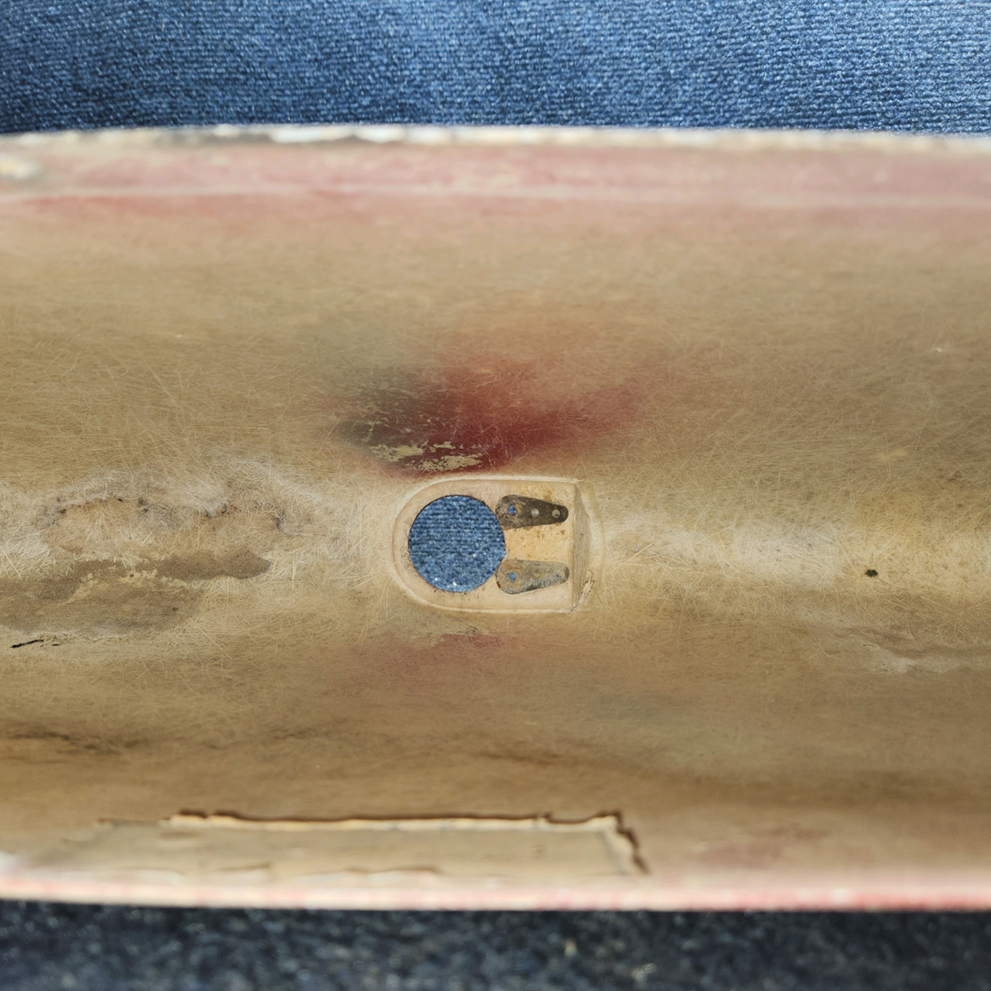 Used aircraft parts for sale, 0523565-200 Cessna 172 Wing Tip Assembly RH