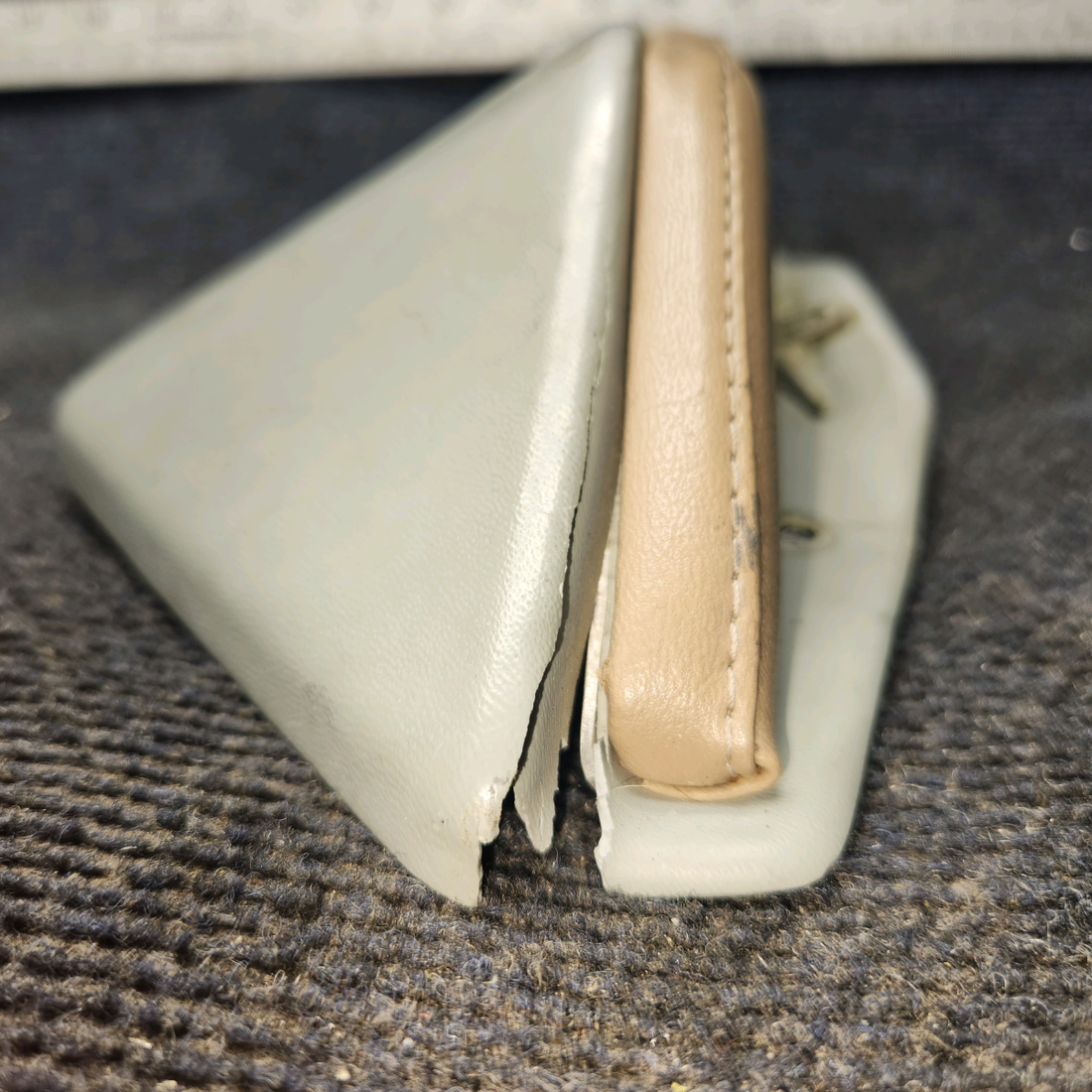 Used aircraft parts for sale, 33-534012-1, 33-534012-5, 35-534012-5 Beechcraft 35-33 Armrest Assembly – Gray/Beige