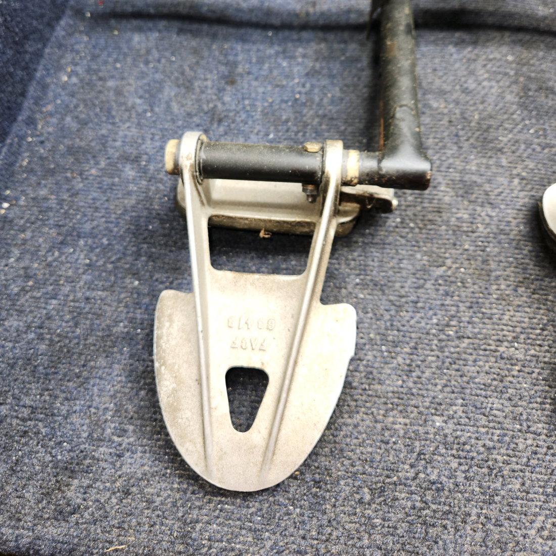 Used aircraft parts for sale, 63464-005 Piper PA32RT-300 Rudder Pedal Bar Assembly-No Master Cylinder Included
