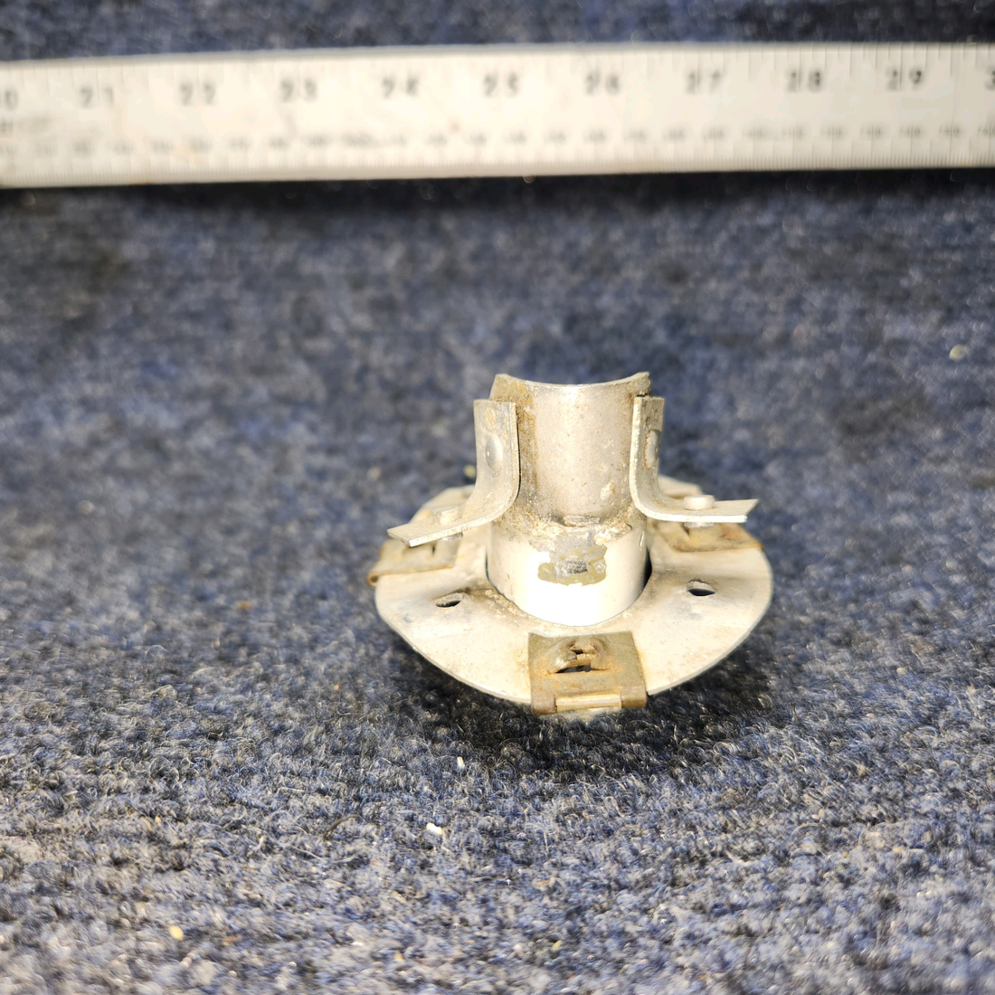 Used aircraft parts for sale, 0721105-8 Cessna 172RG Pitot Tube Connector