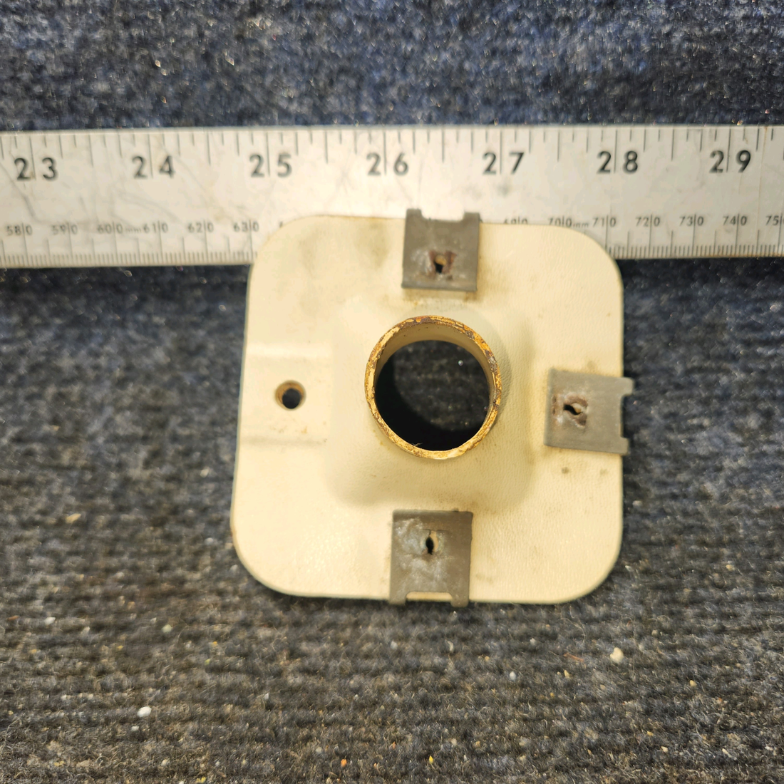 Used aircraft parts for sale, 0700327-1 Cessna 172F Cessna Vent Adapter (Adapter Only)