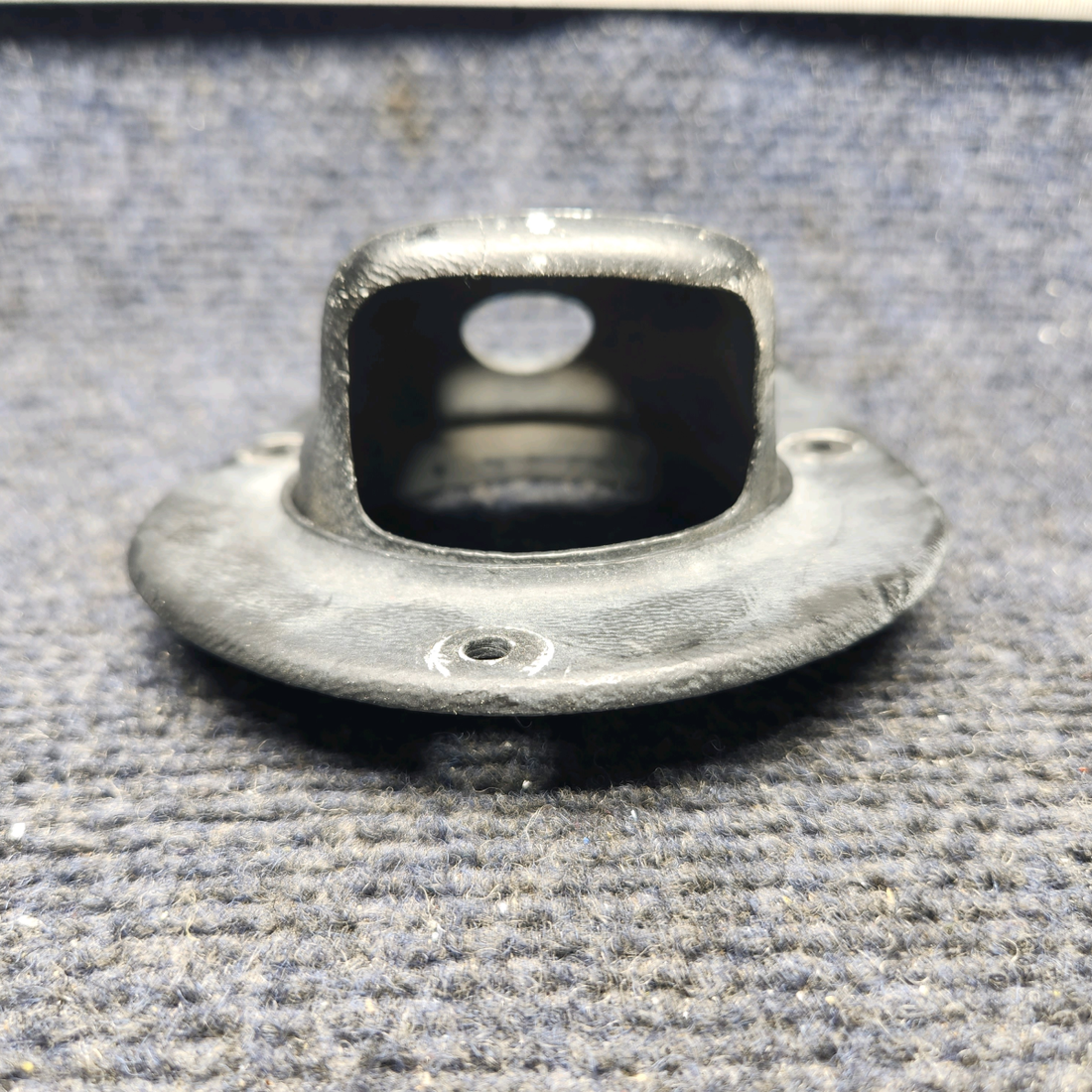 Used aircraft parts for sale, 65735-018, 65735-019 Piper PA28-161 CABIN AIR VENT CUP WITH FLANGE