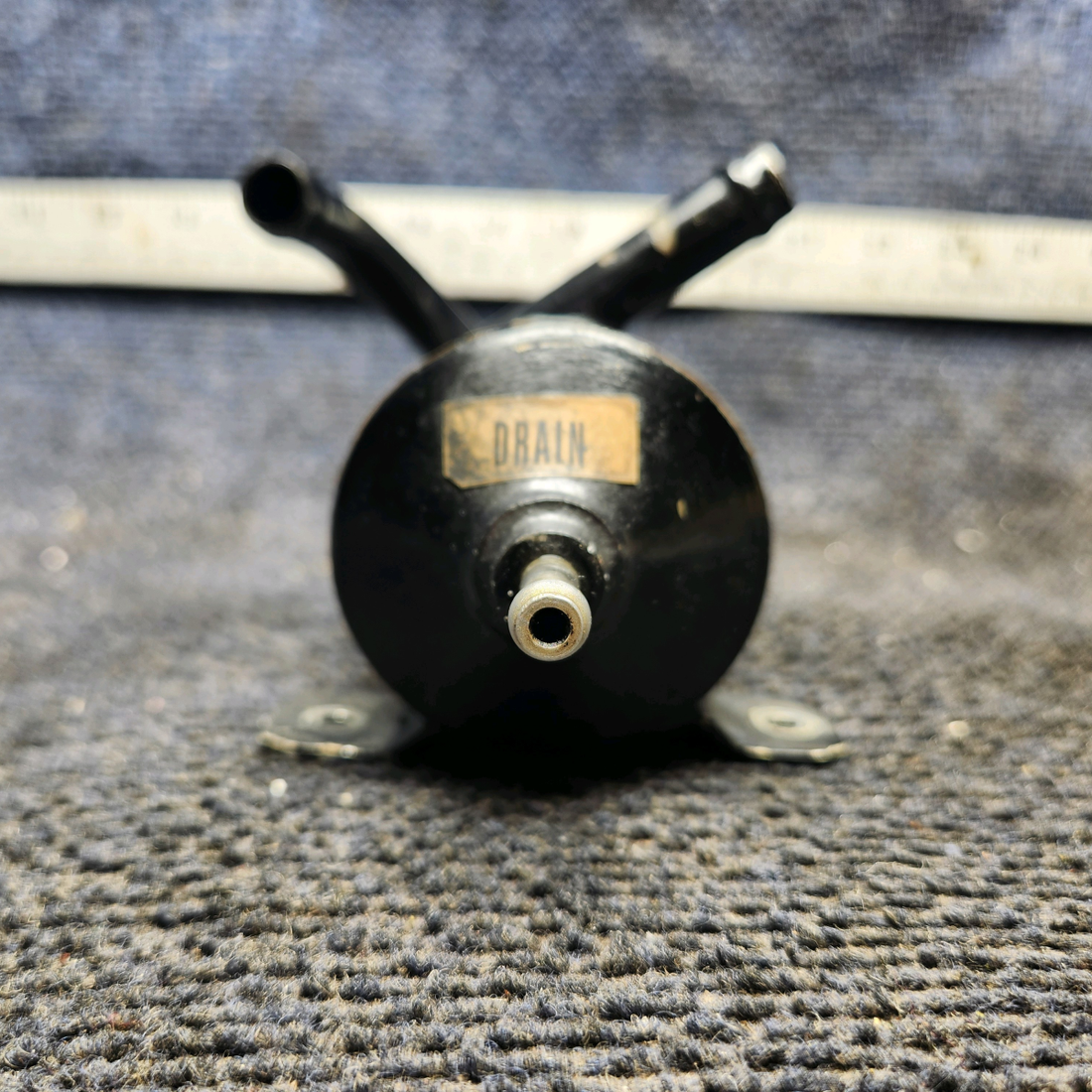 Used aircraft parts for sale, G4000B Beechcraft 35-33 Engine Oil Air Separator