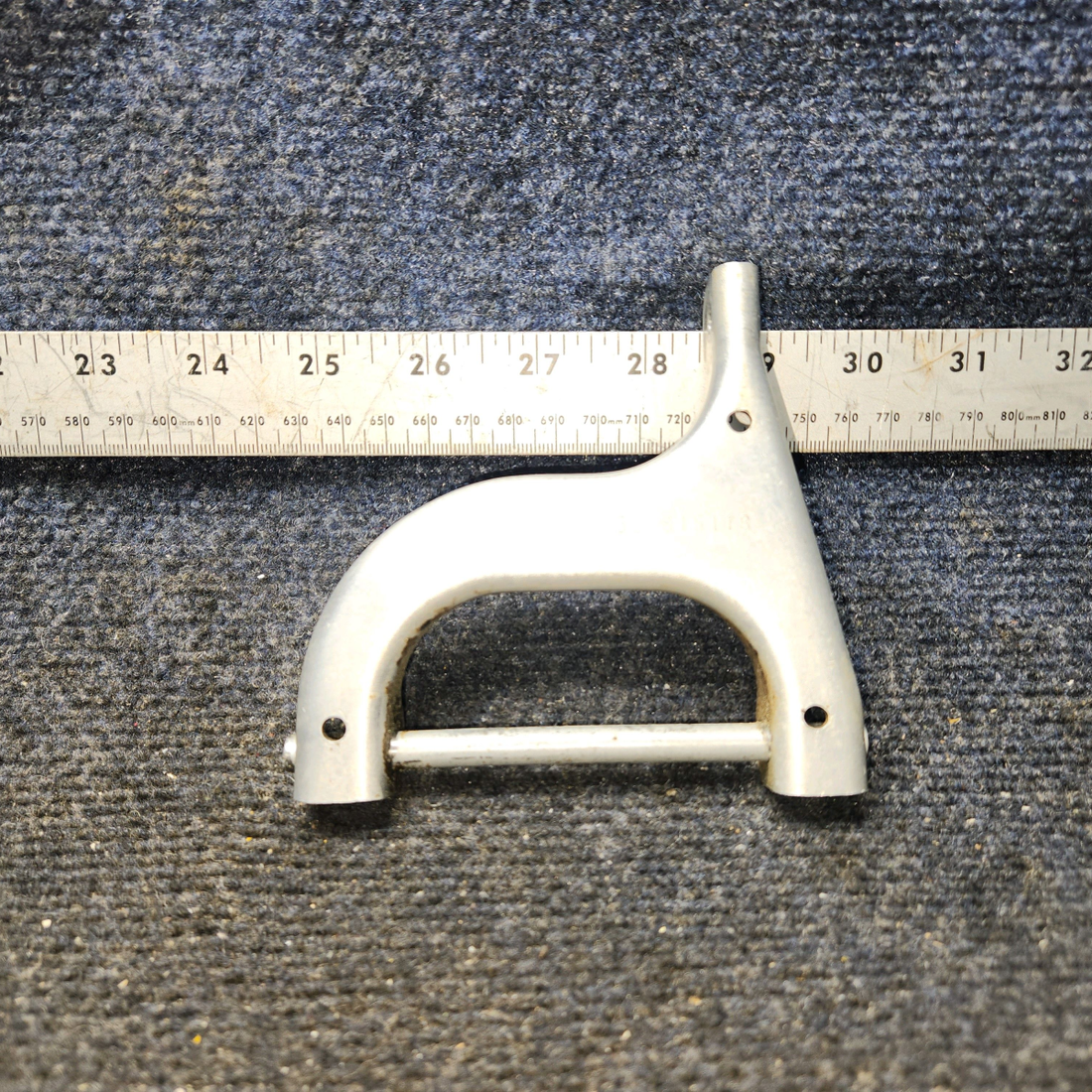 Used aircraft parts for sale, 35-815118 BEECHCRAFT F35 Landing Gear Door Idle