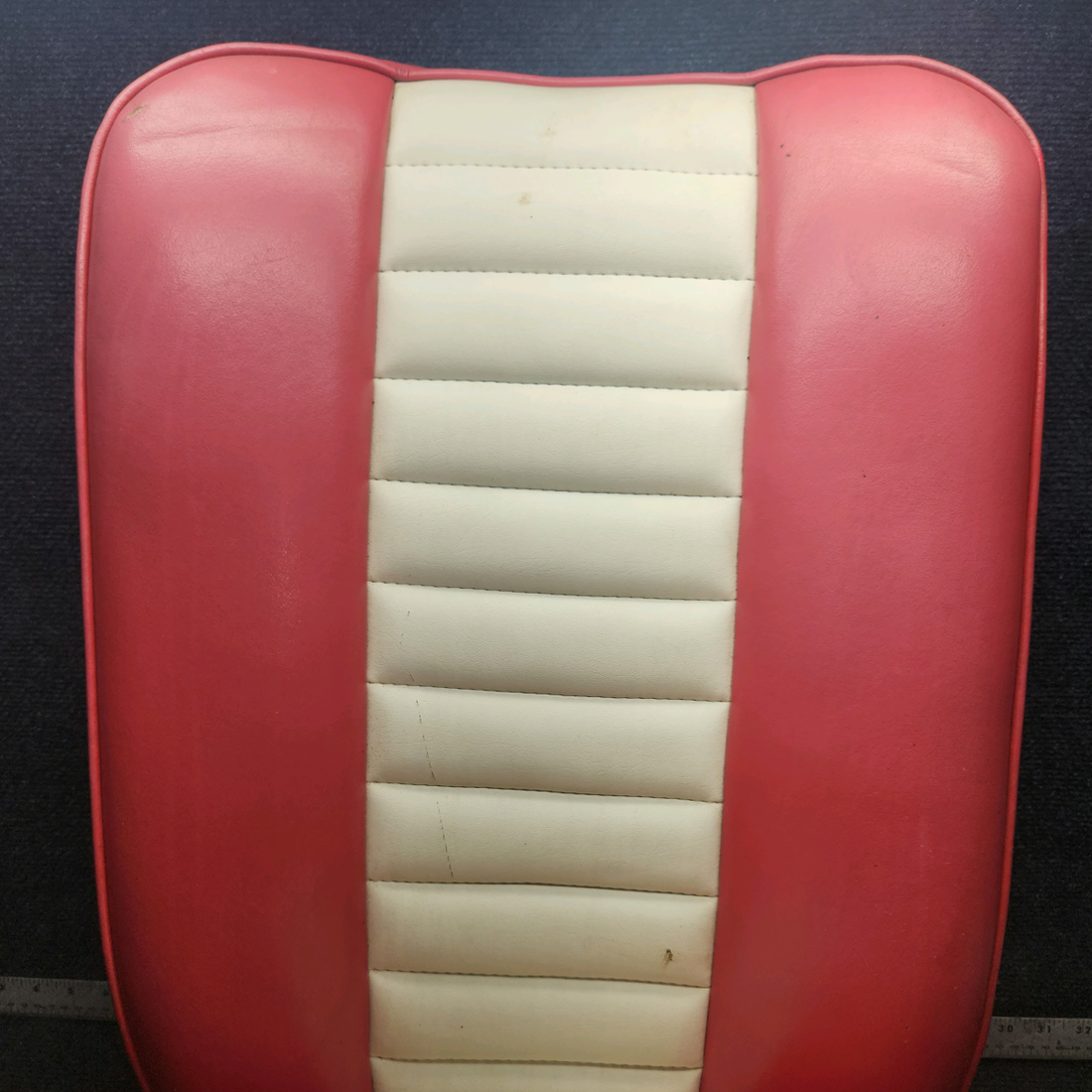 Used aircraft parts for sale, 0400118-66 cessna 150G Seat – RH (Co-Pilot)