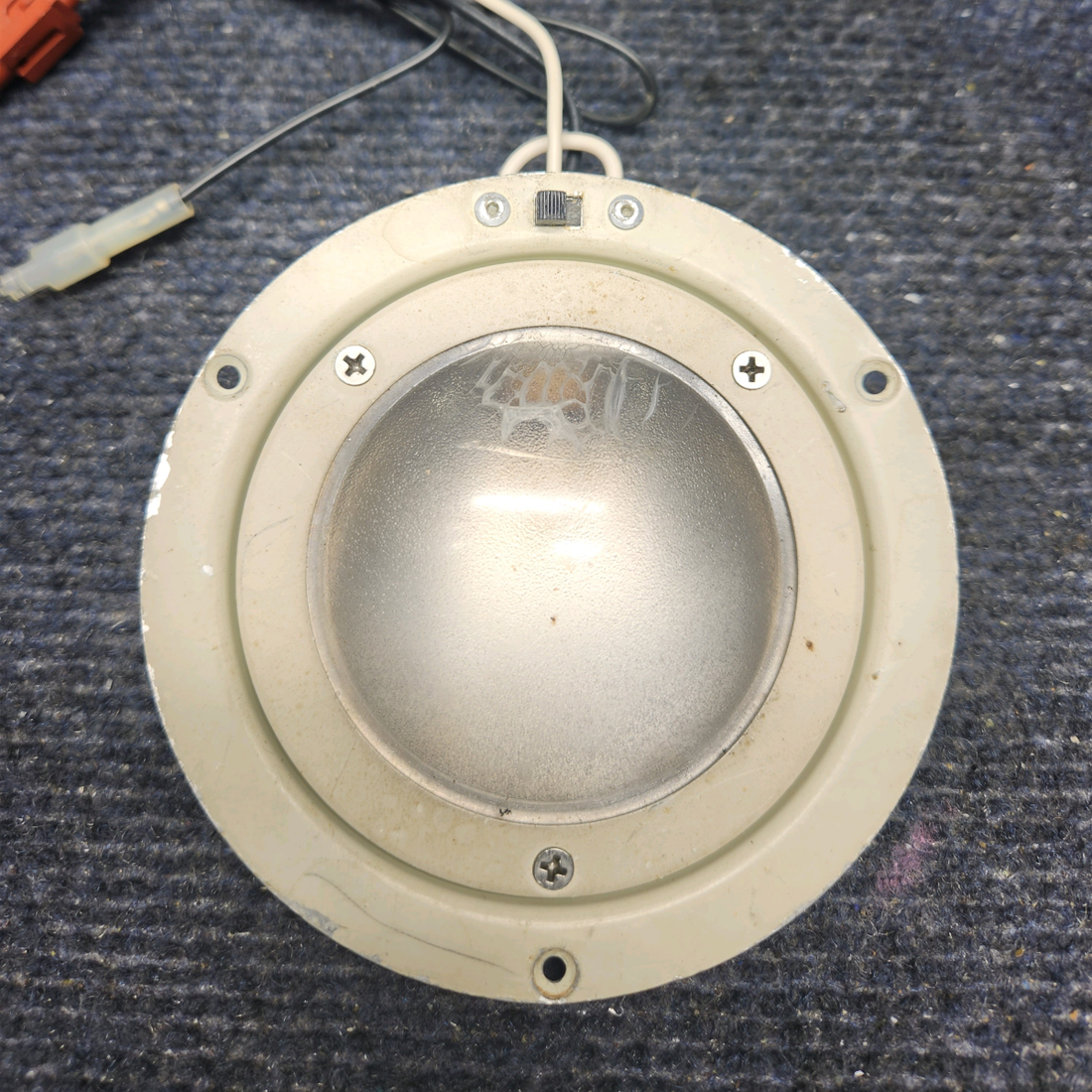 Used aircraft parts for sale, 01-0770339-04 PIPER PA28-161 Warrior III FLOODLIGHT ASSEMBLY (VOLTS: 28