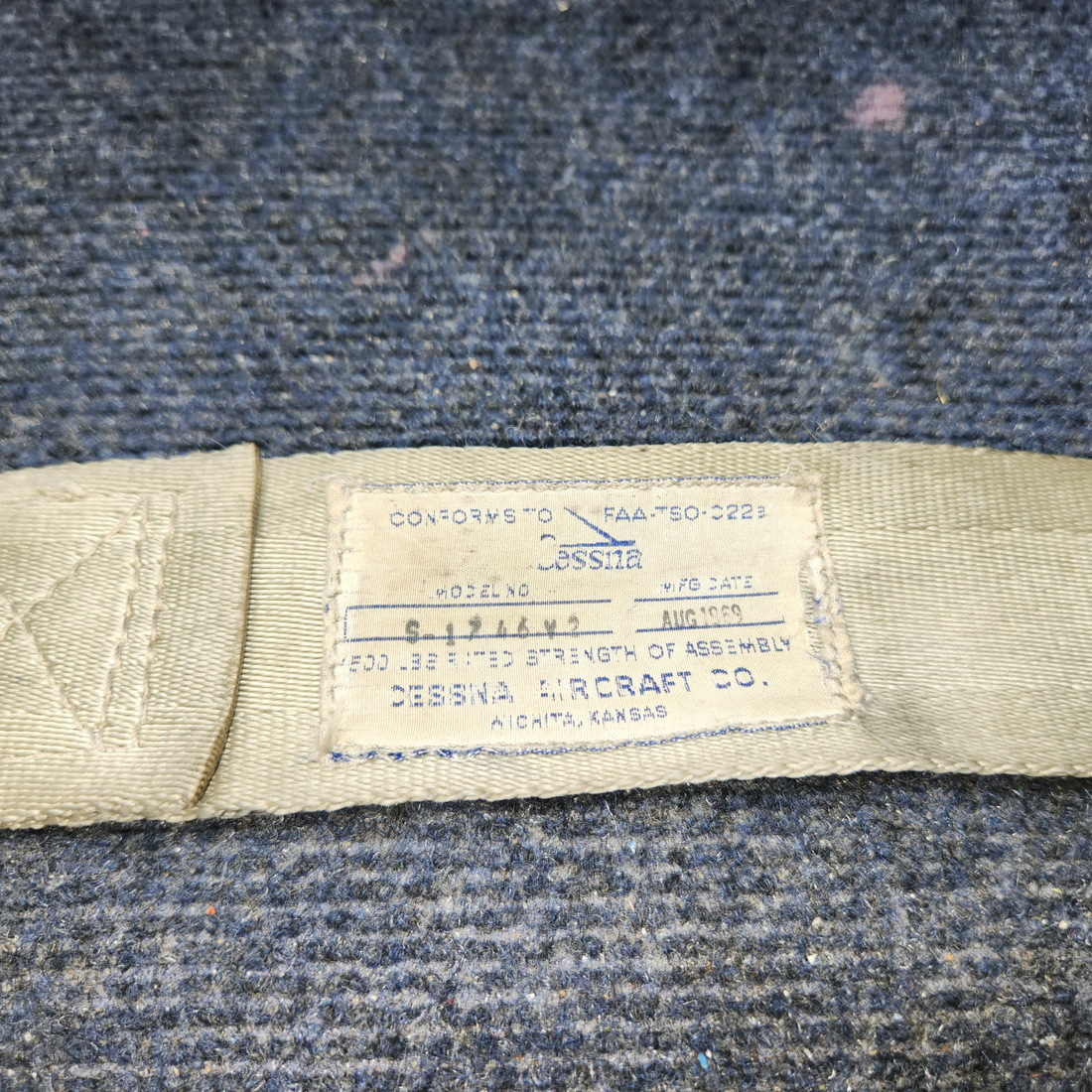 Used aircraft parts for sale, S-1746S2 CESSNA 172K PILOT OR CO-PILOT SEAT BELT ASSEMBLY - BEIGE