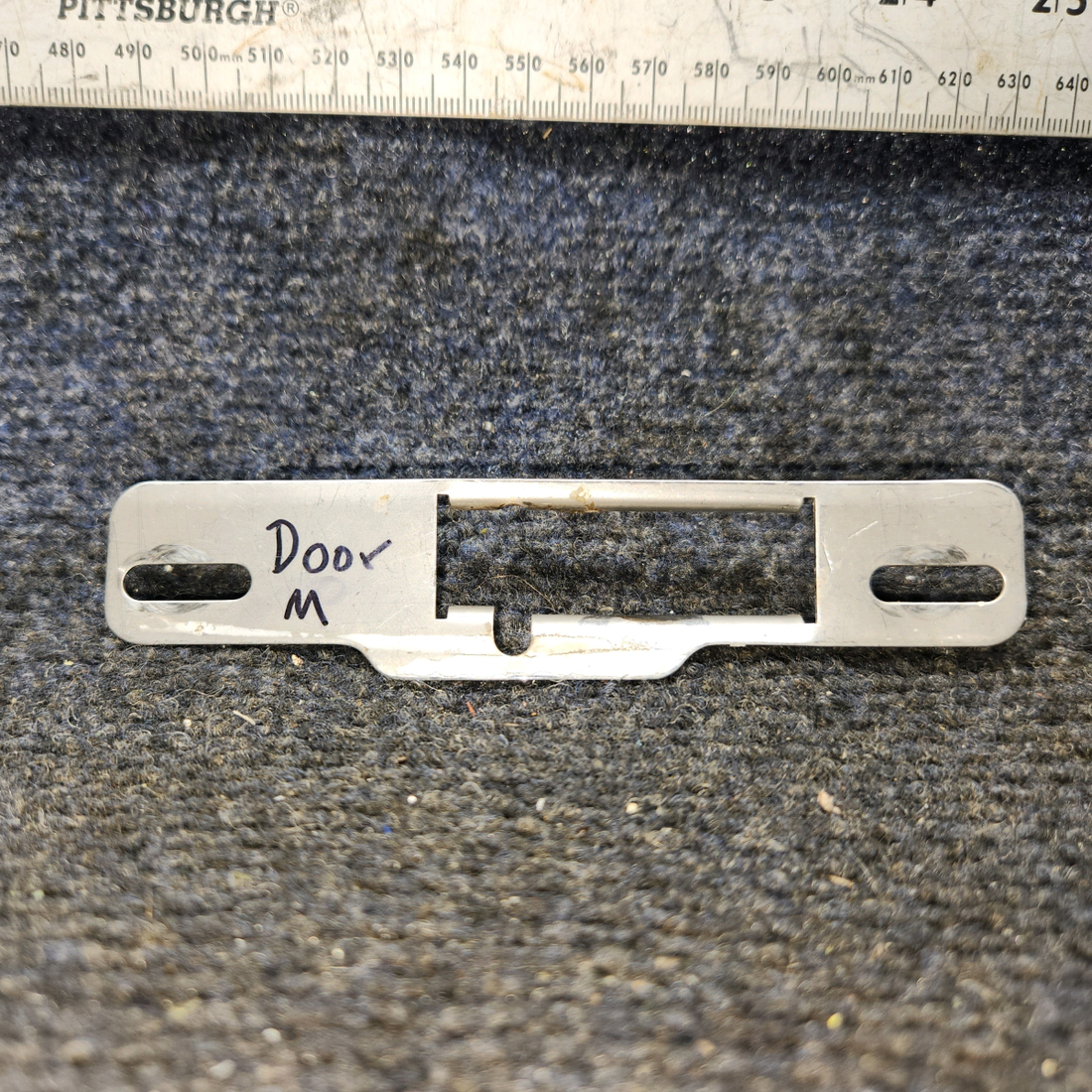Used aircraft parts for sale, 79234-000 Piper PA28-161 Cabin Door Latch Plate