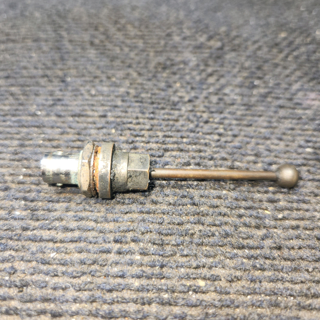 Used aircraft parts for sale, Transponder Antenna Cessna 172E Transponder Antenna - Rod Type 1090 MHZ