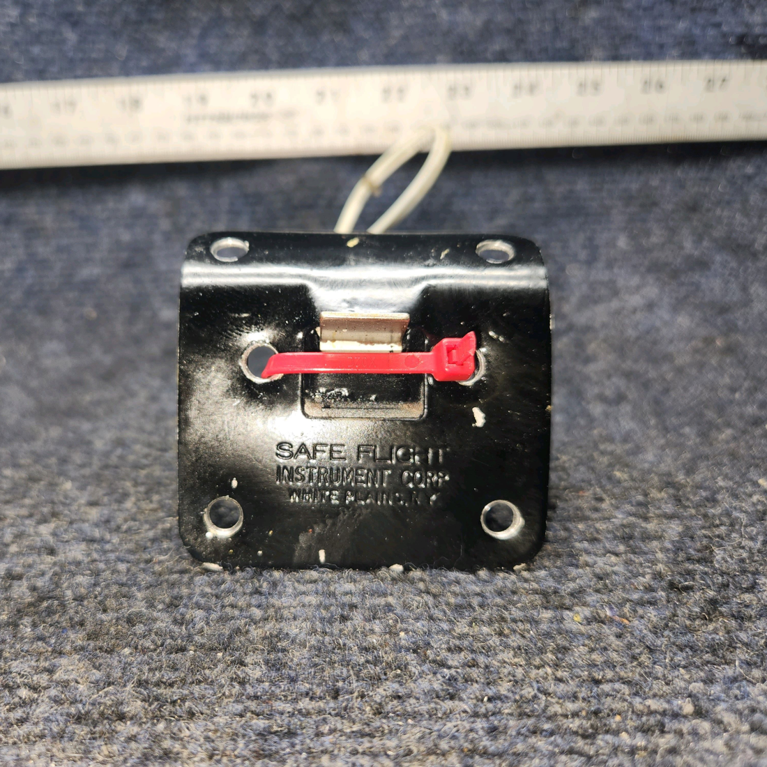 Used aircraft parts for sale, 151-4 Beechcraft A24R Safe-Flight Lift Detector