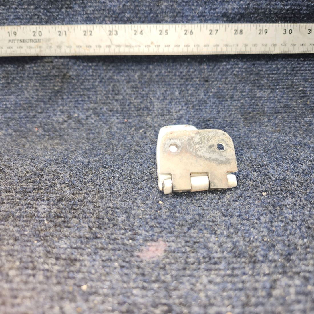 Used aircraft parts for sale, 0413426-3 Cessna C-150J Hinge Assy LH Upper or RH Lower