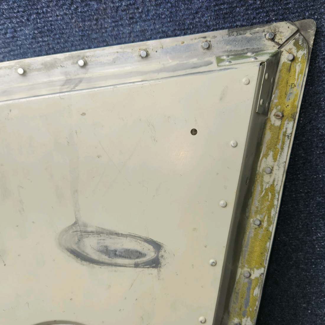 Used aircraft parts for sale, 66793-018 Piper PA28-161 Baggage Door Assembly – Sold with Lock