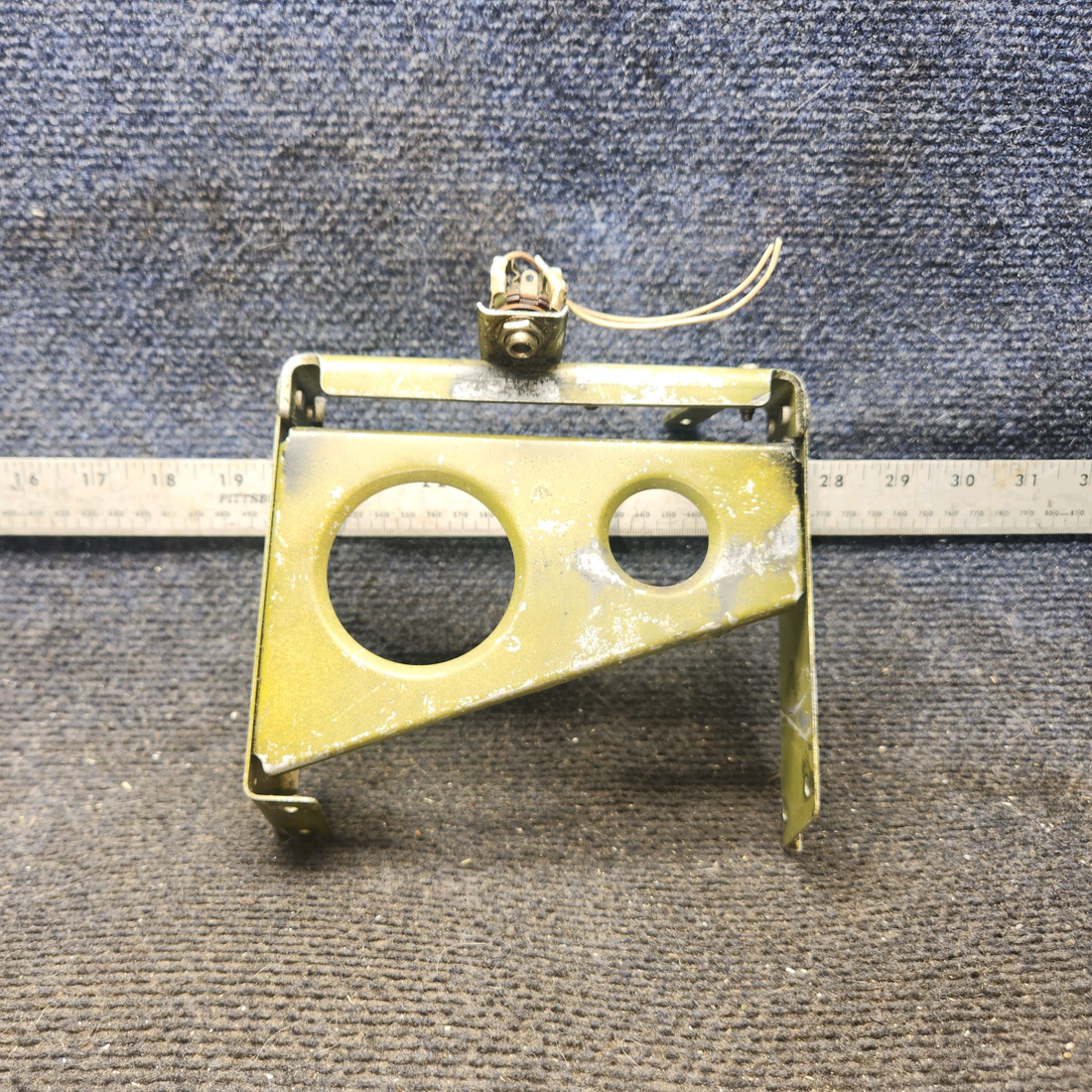 Used aircraft parts for sale, 67206-002 piper PA-28-181 Engine Control Support Assembly