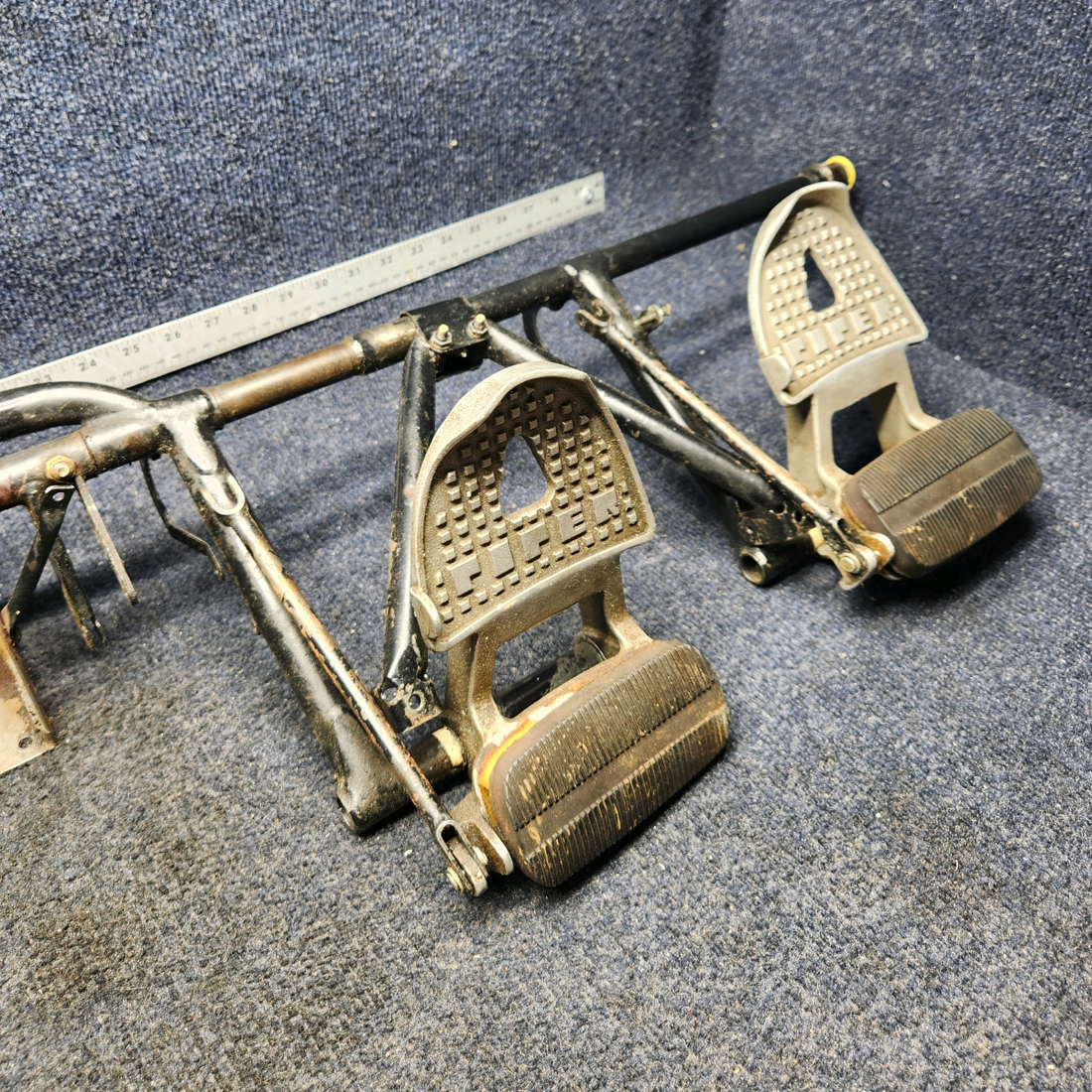 Used aircraft parts for sale, 63464-005 Piper PA32RT-300 RUDDER PEDAL BAR ASSEMBLY NO MASTER CYLINDER INCLUDE