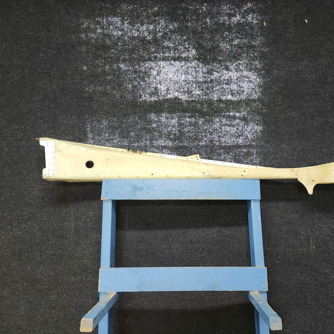 Used aircraft parts for sale, 0513007-6 Cessna 172E Front Doorpost Bulkhead Assembly RH