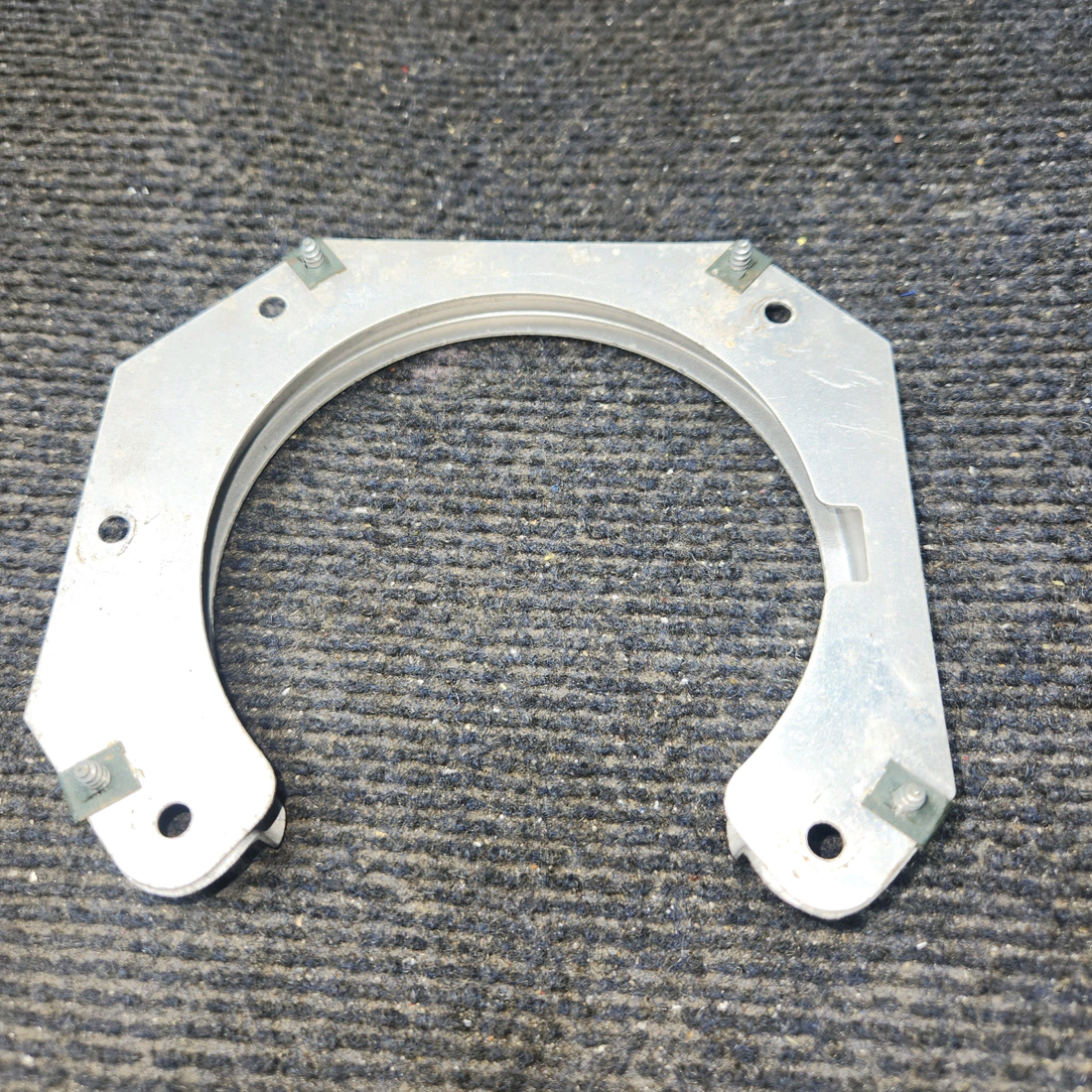 Used aircraft parts for sale, 0423542-6 Cessna 182G Landing Light Bracket