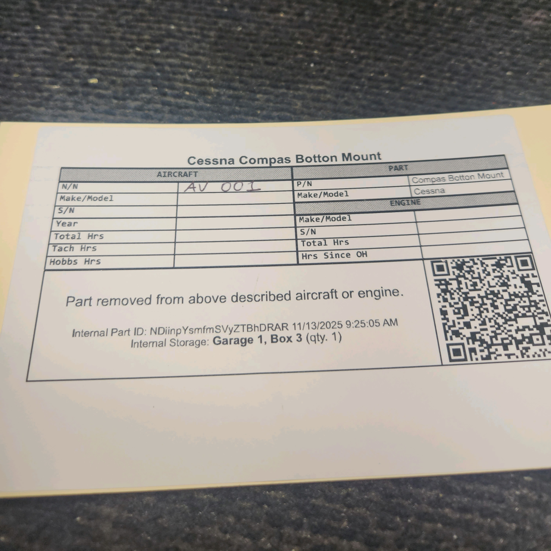Used aircraft parts for sale, C6605O1-0102 Cessna 172RG Compass Bottom Mount