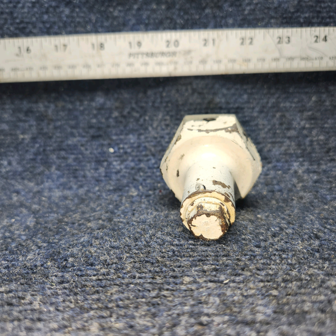 Used aircraft parts for sale, 0741047-1 Cessna C-150J Nut – Wheel Fairing Support