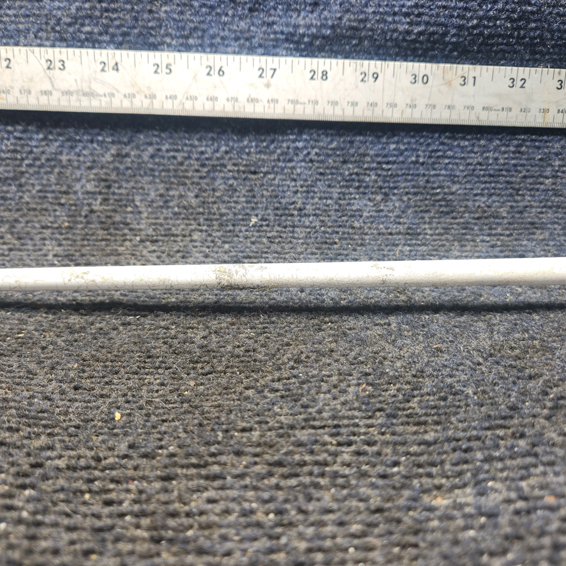Used aircraft parts for sale, CI-121 Comant CI-121 Cessna 172F VHF Communication Antenna - Chipped Paint