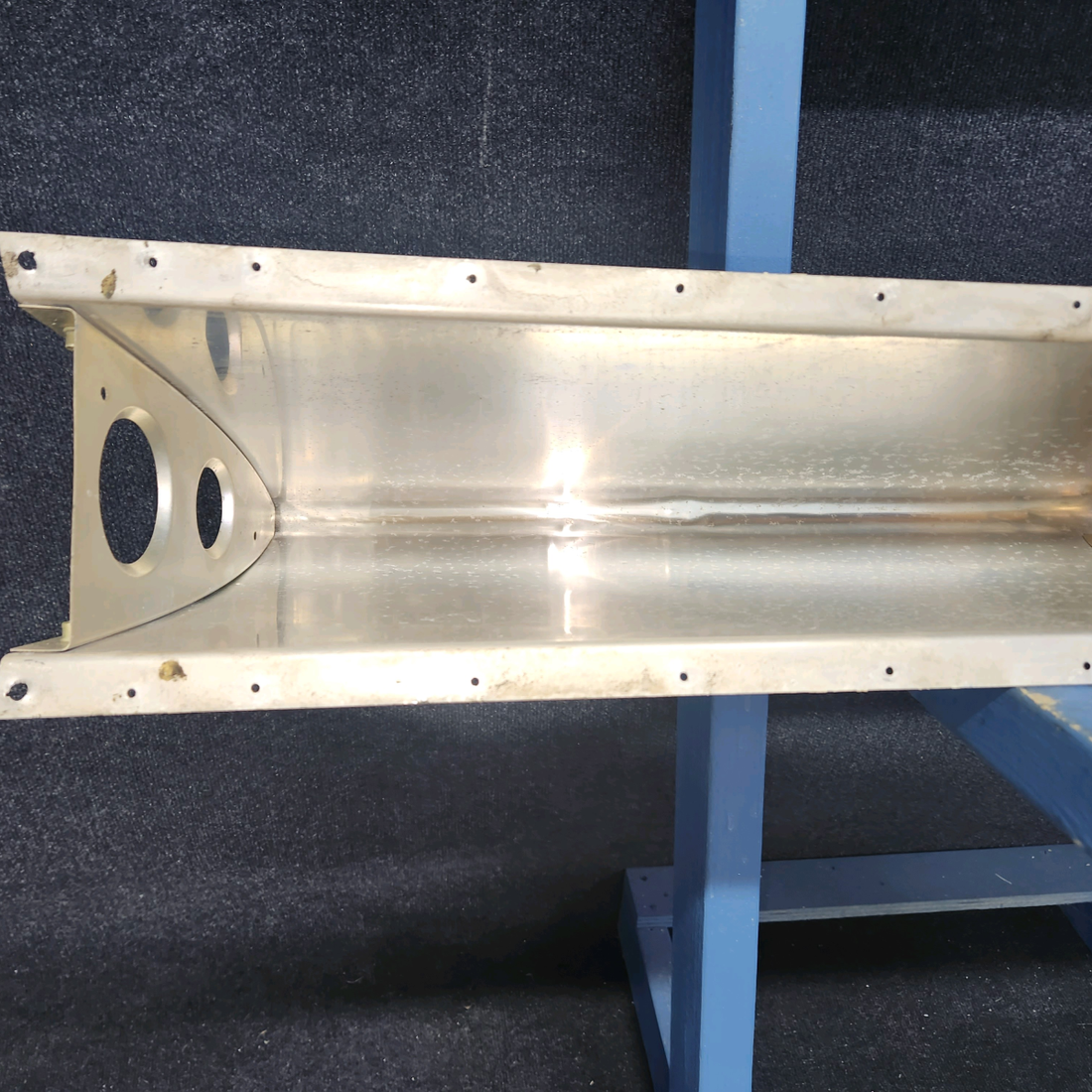 Used aircraft parts for sale, 169-440013-659 Beechcraft C23 SUNDOWNER Forward Dorsal Fin Fairing Assembly