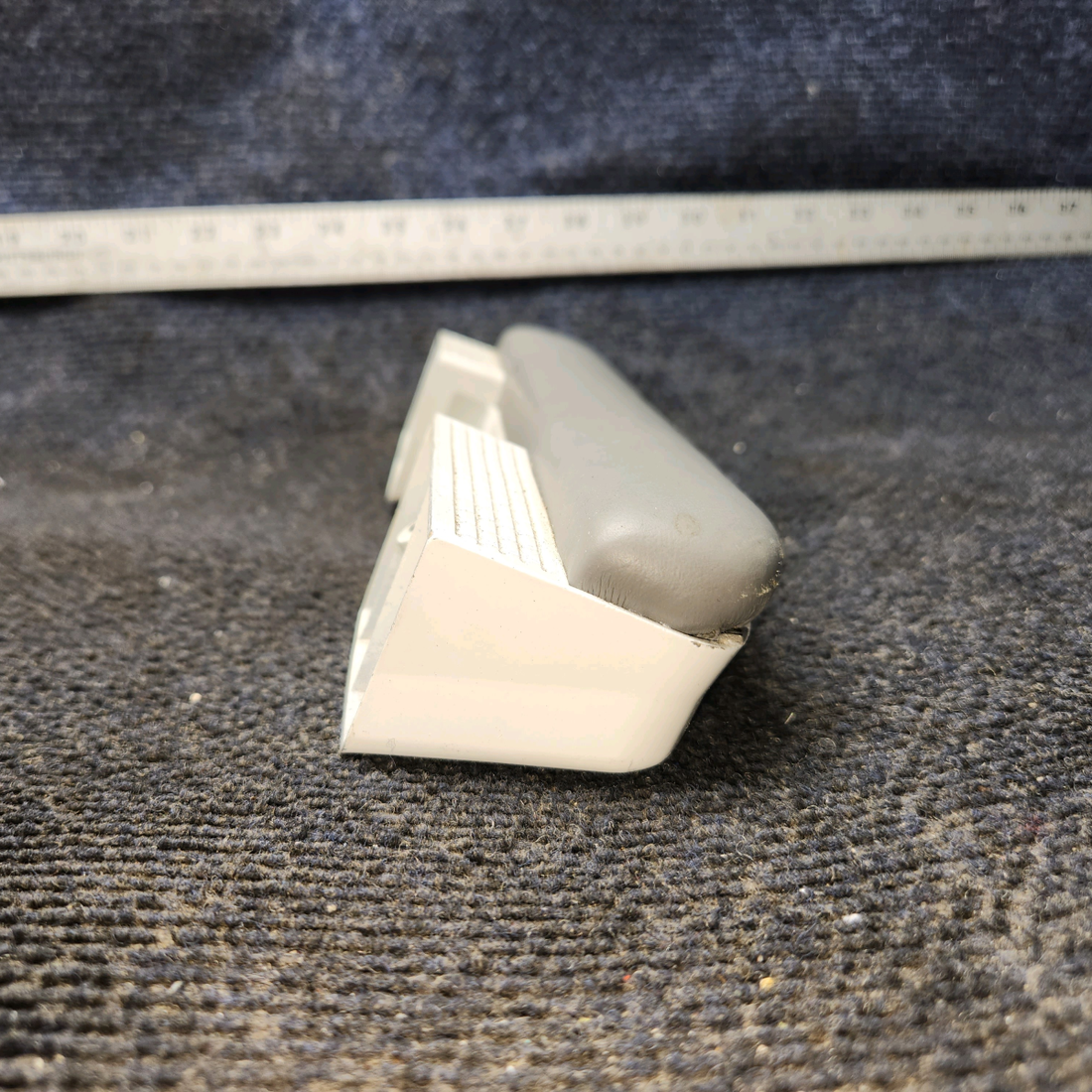 Used aircraft parts for sale, 1414082-1 Cessna 172E Armrest Assembly