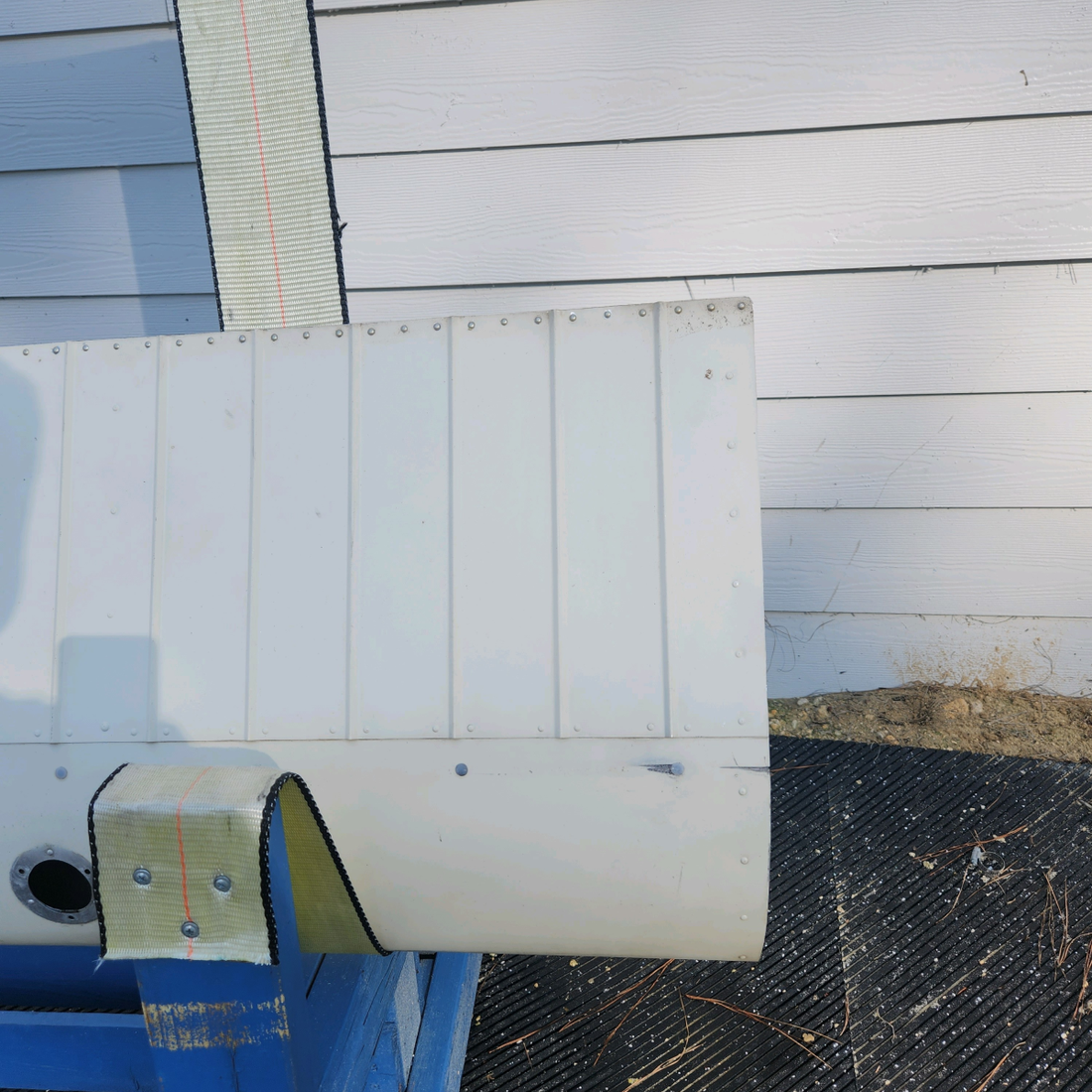 Used aircraft parts for sale, 0523901-38 CESSNA 172K FLAP ASSEMBLY RH "SEE PHOTOS FOR DETAILS"