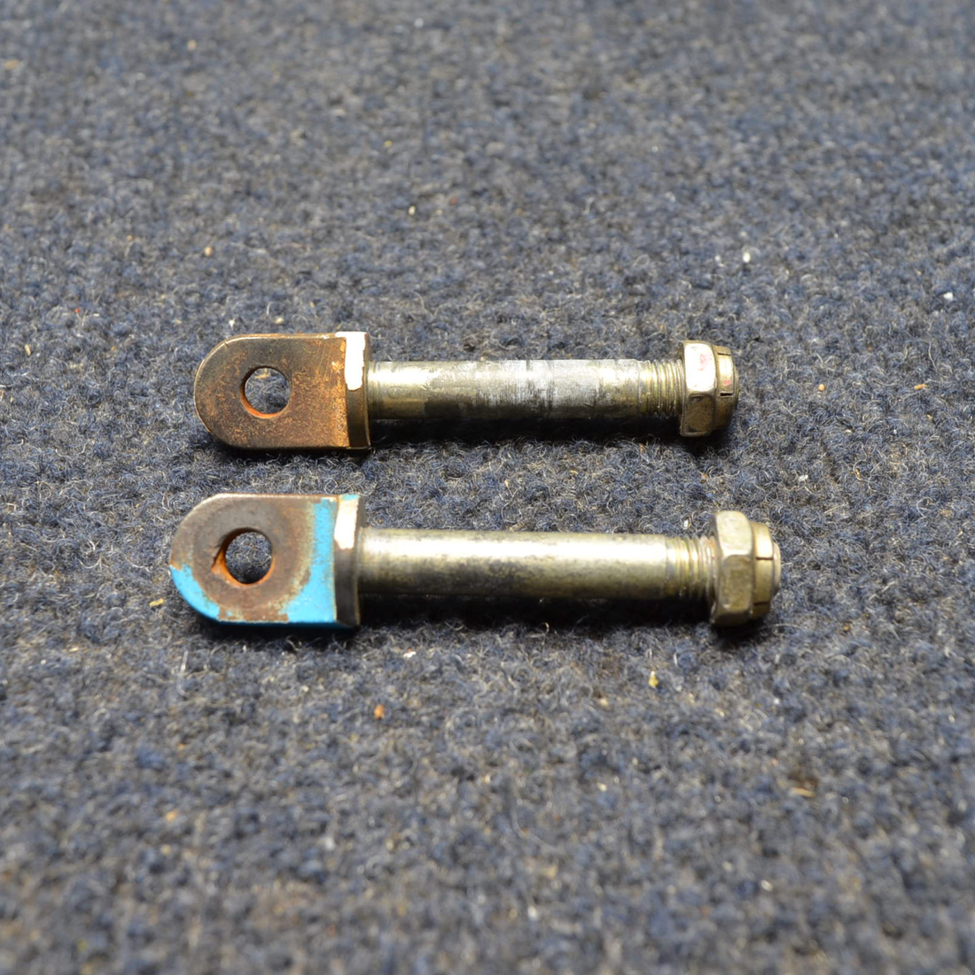 Used aircraft parts for sale, 402-057 PIPER PA28-140 MAIN DOOR HINGE SOLD AS A SET OF 2