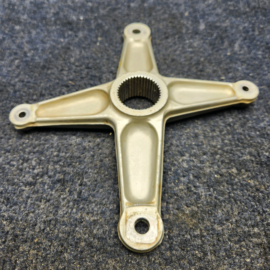 Used aircraft parts for sale, 45-810090 BEECHCRAFT F35 ARM MAIN GEAR RETRACT UPPER