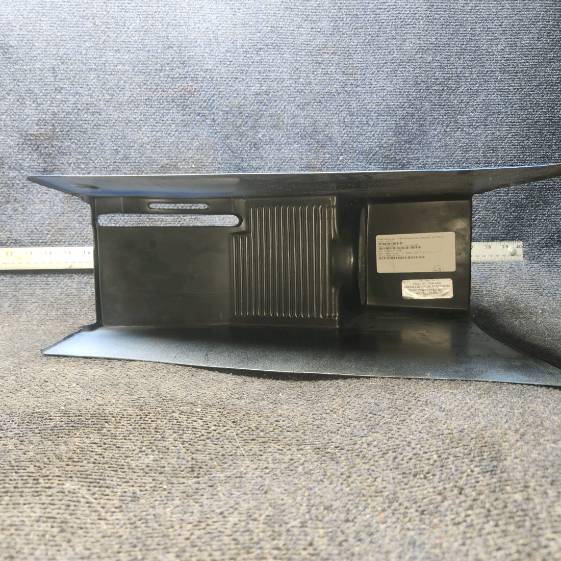 Used aircraft parts for sale, 0500233-4 cessna 172N Center Console Cover (Blue)