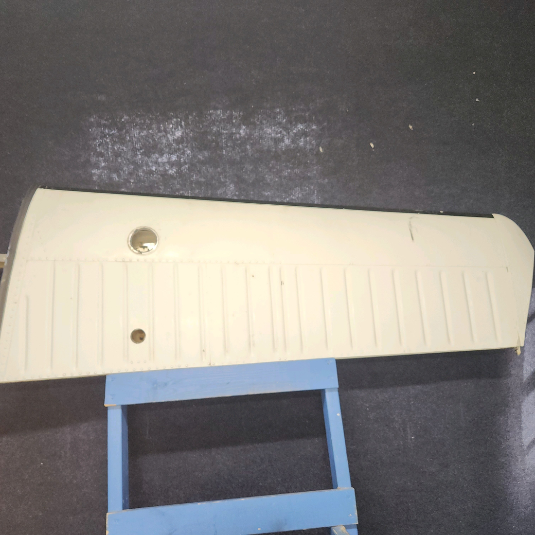 Used aircraft parts for sale, 33-620000-601 Beechcraft 35-33 Horizontal Stabilizer Assy - LH