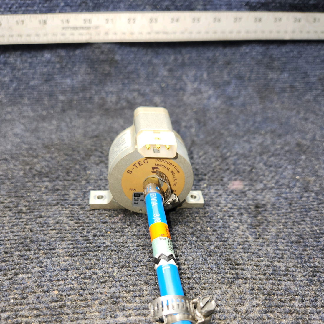 Used aircraft parts for sale, 0131-0-0 / 0107-P4 / 0105-R9 / 1394T100-14RB. S-tec S-tec Corp 50 PIPER PA-24-250 S-Tec Corp System 50 Autopilot complete w/ Harness 14 volts