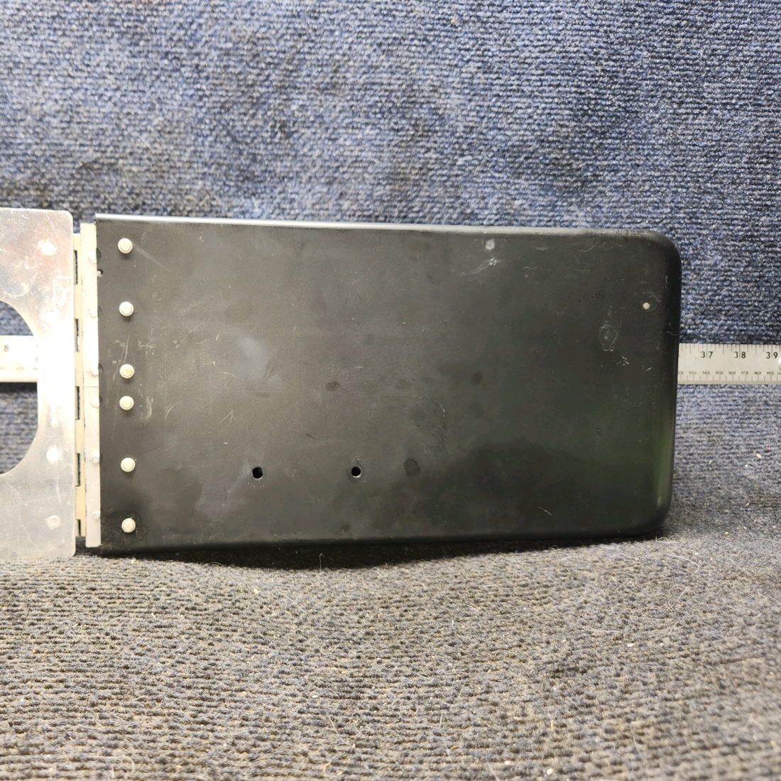 Used aircraft parts for sale, 0513085-3 cessna 172N Map Case Assembly