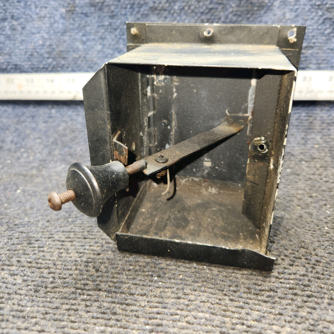 Used aircraft parts for sale, 13476-000 Piper PA-28-140 Cabin Air Valve Box