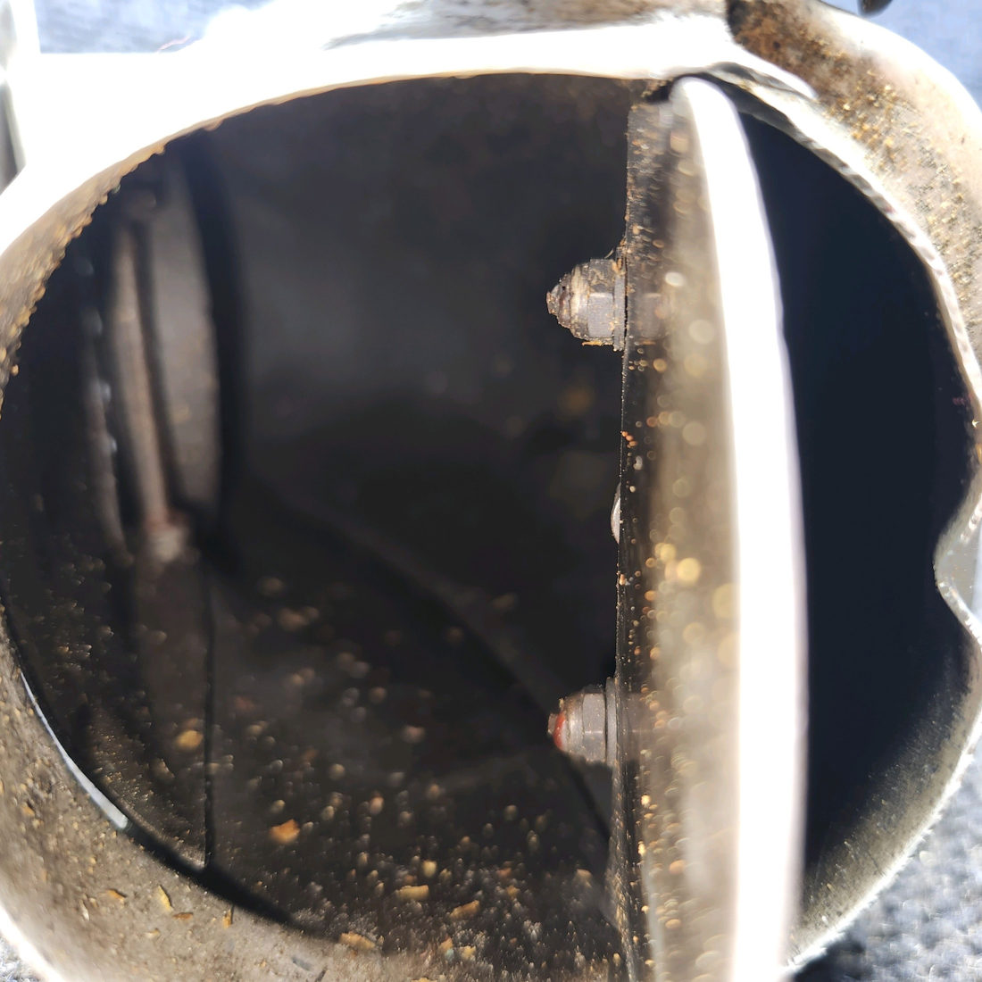 Used aircraft parts for sale, 35-919149-2 BEECHCRAFT F35 Carburetor Air Valve Assy