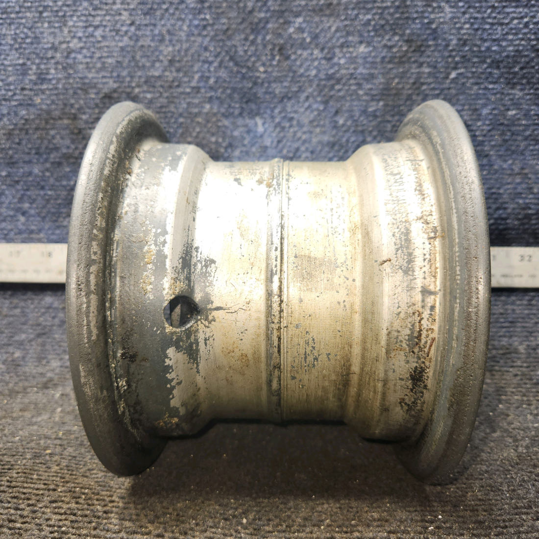 Used aircraft parts for sale, 40-86 Cleveland Cessna 172F 6.00-6 Main Wheel Assembly