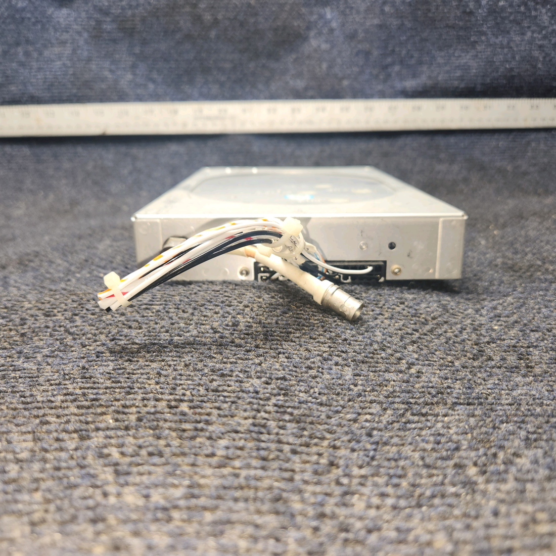 Used aircraft parts for sale, 064-1051-60 Bendix King KY-97A Piper PA28-140 VHF Communication Transceiver