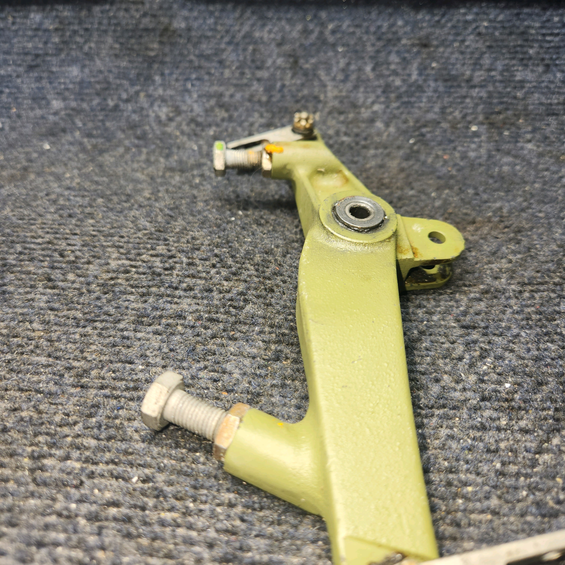 Used aircraft parts for sale, N7453N BEECHCRAFT 95-55B Aileron Bellcrank Assy - LH